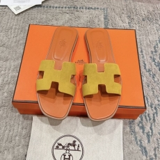 Hermes Slippers